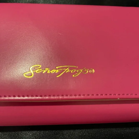 Wallet - Picture 2 of 8